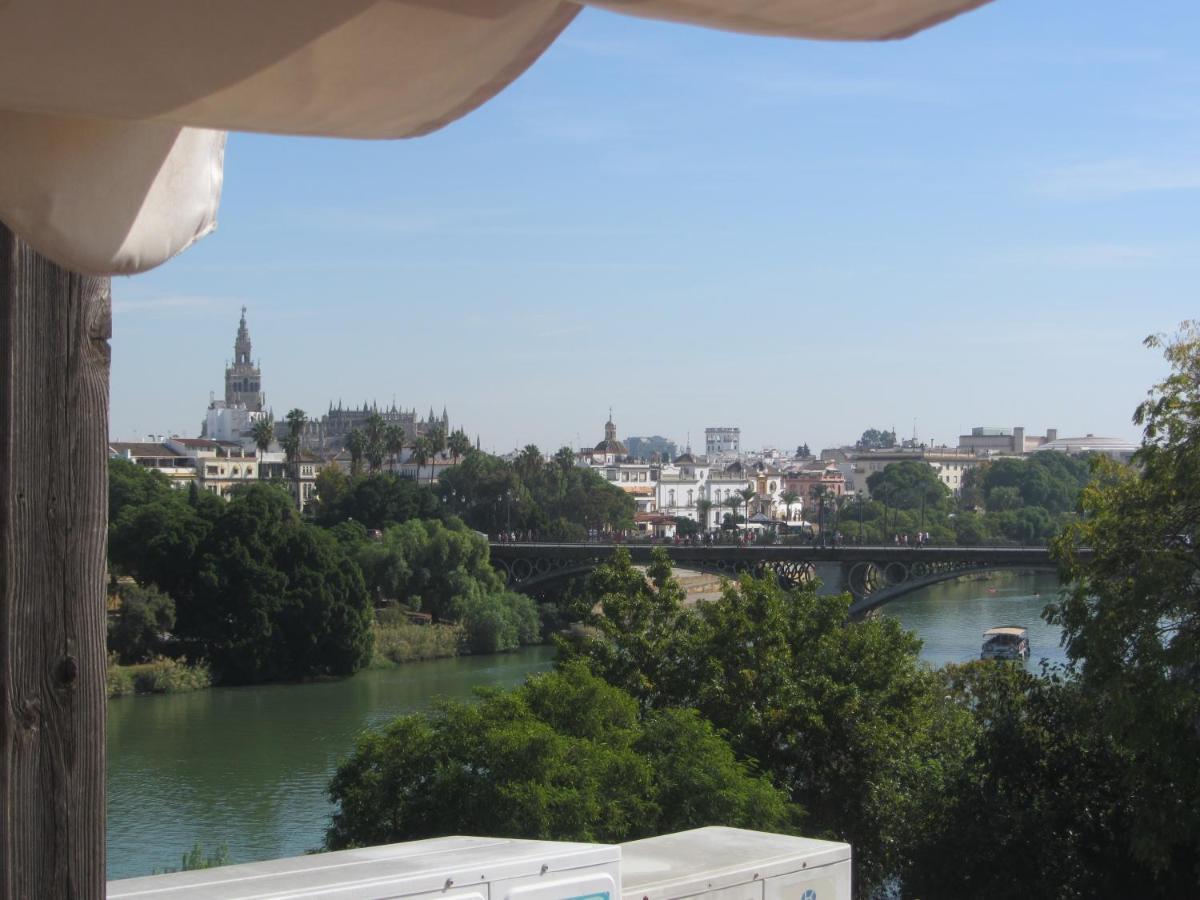 Trianabridgeviews Atico Con Vistas Al Puente De Triana Calle Castilla 38 Seville Exterior photo