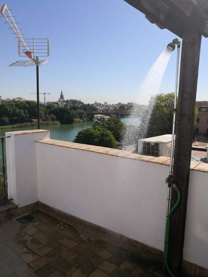 Trianabridgeviews Atico Con Vistas Al Puente De Triana Calle Castilla 38 Seville Exterior photo
